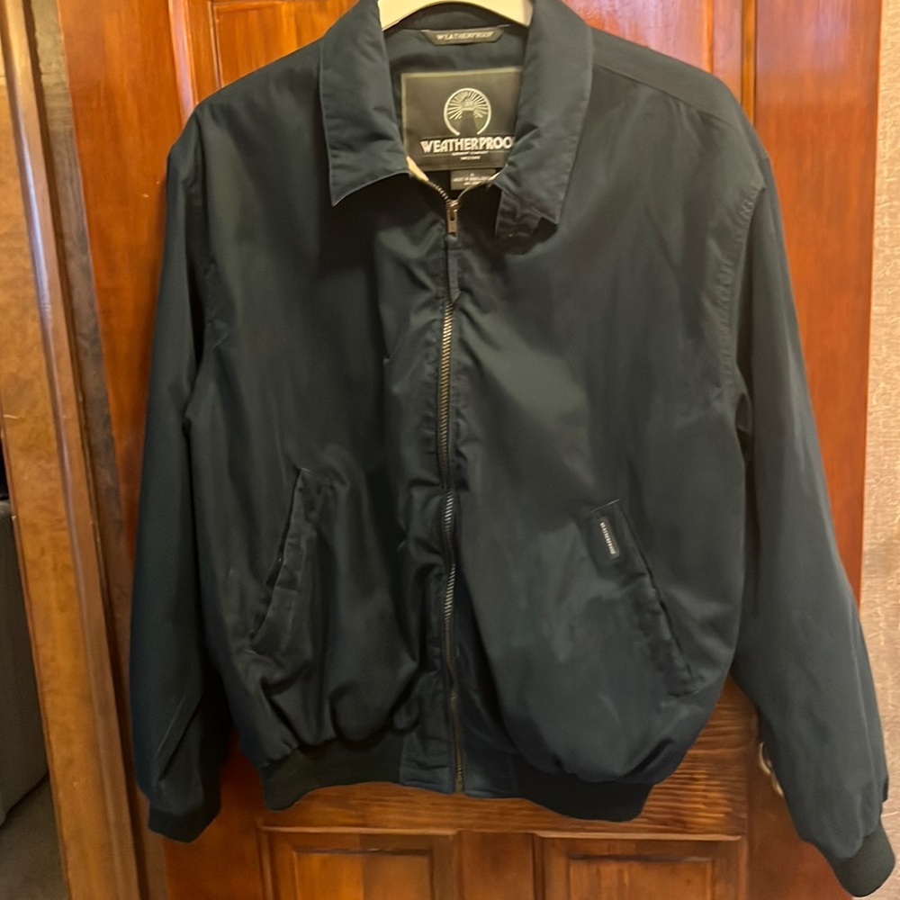 Weatherproof vintage green jacket. Size L. Excellent condition.